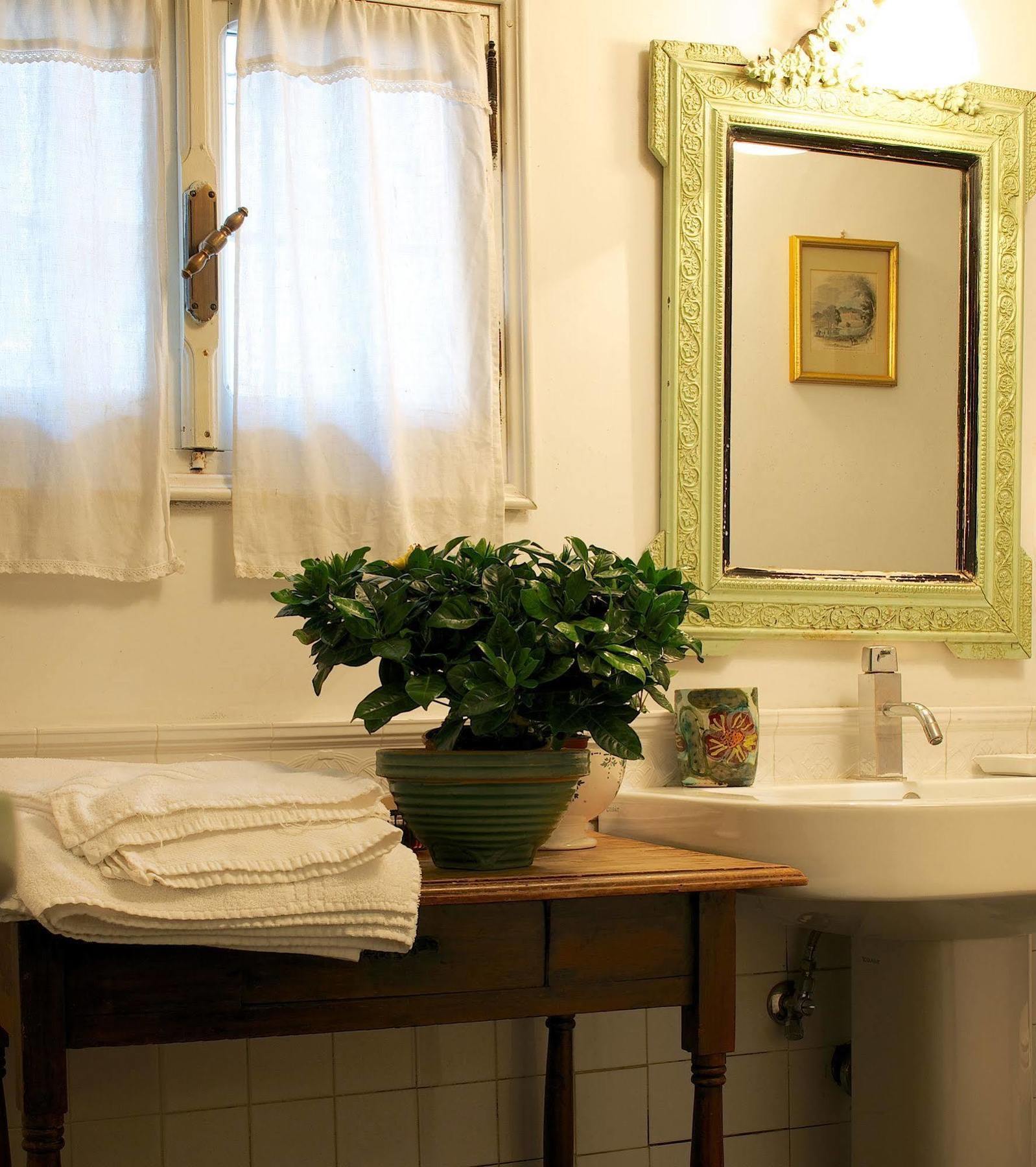 Arco Dei Tolomei Bed and breakfast Roma